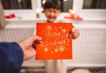 Clever Ways to Recycle and Display Old Christmas Cards