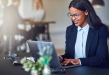 How to Be More Confident: Tips That Work