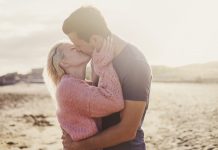 Sensual Ways to Kiss Your Boyfriend