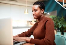 Top Reasons to Consider Franchising